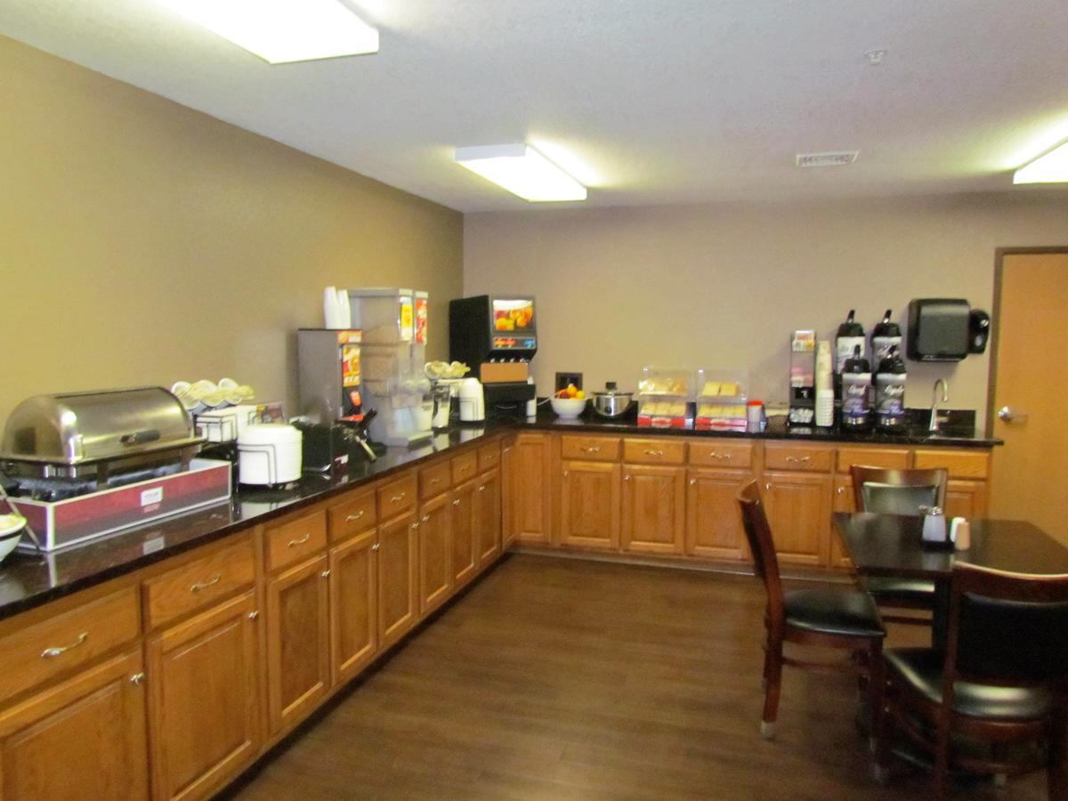 Oak Hill Inn & Suites Canton Exteriér fotografie